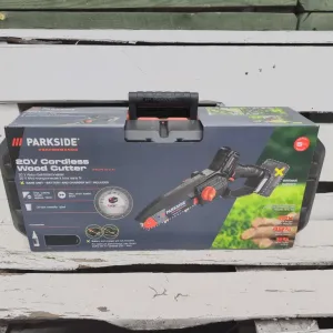 Акумуляторна ланцюгова пила PARKSIDE PERFORMANCE PPAGHS 20-Li A1