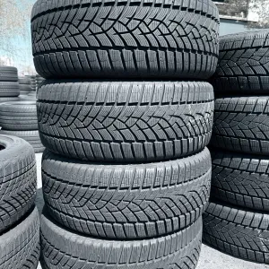 235 45 18 Goodyear Perfomance + 90% Шини Зима