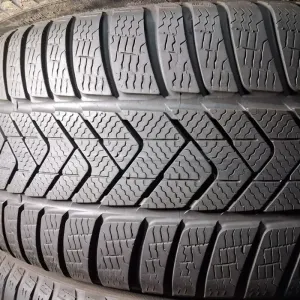 265/50 R19 Pirelli scorpion Winter RUNFLAT резина зимова КОМПЛЕКТ