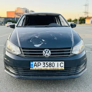 Продам Volkswagen Polo 2016 рік, 1.6 газ/бензин МКПП після обстрілу!