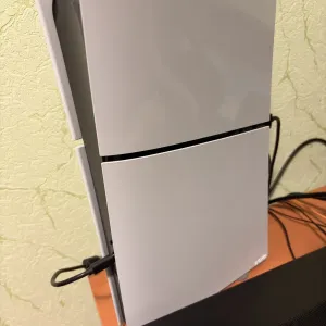 Ps5 slim 1 tb в новом состоянии