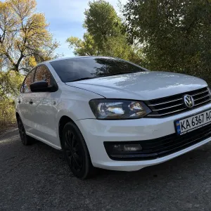 Volkswagen Polo 2019 1.6