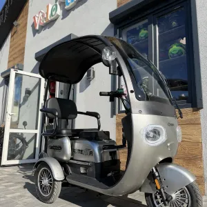 Триколісний електрочний скутер  Corso Terra L