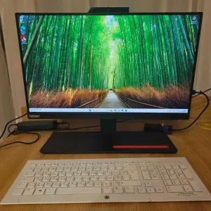 Моноблок Lenovo ThinkCentre M70A: i5 10400 / 12Gb DDR4 / SSD / HDD