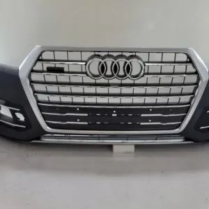 Бампер передній Audi Q7 4m