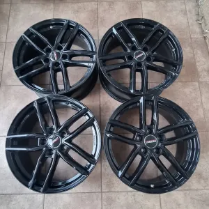 Диски Dezent R18 5x114.3 8.5j ET40 ЦО64.1 Tesla, Honda, Toyota, Lexus