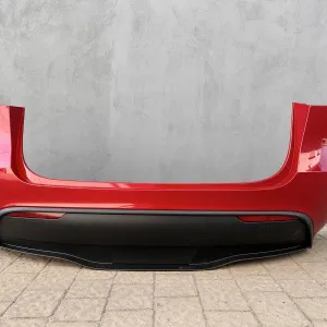 Tesla Model Y 2023+ бампер задній в колір Тесла Модел У запчастини бампери