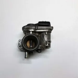 Дросельна заслонка Toyota Yaris (2003-2011 р.в) - 1.0 (1SZ-FE) - 1.3 (2SZ-FE)