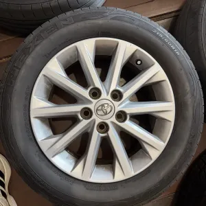 5/114.3 r16 Диски Toyota оригінал 4шт.