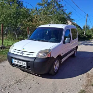 Продам CITROEN BERLINGO 1.9 дизель на повному ходу