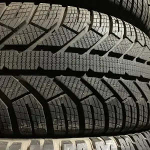 Шини б/у зима 195/65 15 Semperit Master grip 2 КОМПЛЕКТ , Пара