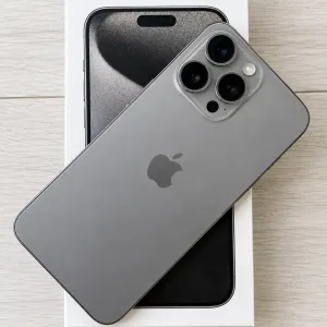iPhone 15 Pro Max 256 Natural Titanium как новый