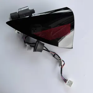 Лючок зарядного порту Tesla Model 3 Highland 2024+ Тесла NACS 2029538-10-C