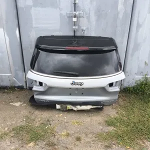 ЛЯДА / Кришка багажника Jeep Compass MP гола або в зборі (дефект)