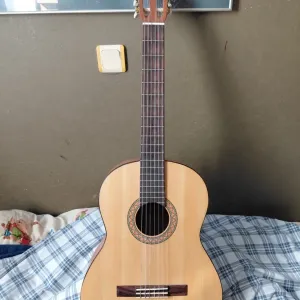 класическая гитара Yamaha C40 и чехол для гитары Anchor
