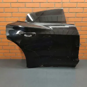 Двері Audi E-tron GT RS передні або задні праві ліві разборка