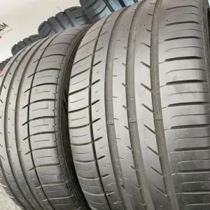 Шини 255/35 R18 пара Kumho 5,9мм 2023р літо
