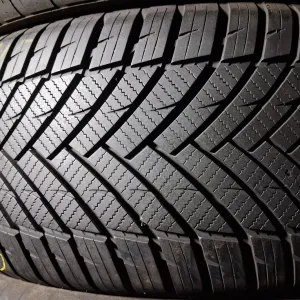 235/55 R19 Imperial шини б/в всесезонні КОМПЛЕКТ , ПАРА