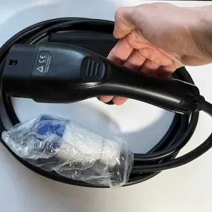 Нова оригінальна зарядка Type 1, Type 2, Tesla, GBT, 7 кВт / 3.5 кВт, 32А / 16А, Wi-Fi