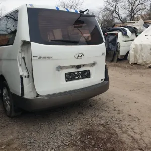 Бампера   задние Hyundai H1 Grand Starex