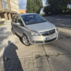 Продам Опель Зафіра Б 1.9 дизель автомат.  Opel Zafira B