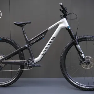Велосипед карбоновий двопідвіс Canyon Neuron CF LTD Fox 34  140mm (2026)