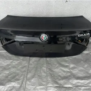 Ляда Крышка багажника Альфа Ромео Джулия Джулія Alfa Romeo Giulia 2016