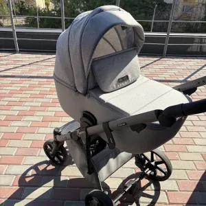 Універсальна коляска 2 в 1 Adamex Nola