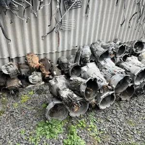 Редуктор Коробка BMW E28 E30 E32 E34 E36 E38 E39 полуось кардан КПП