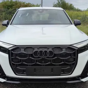 Бампер Q7 разборка шрот Audi Q7 запчастини SQ7