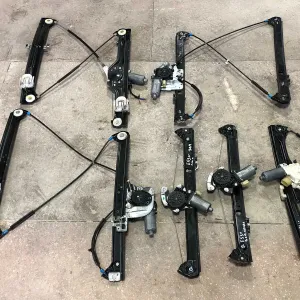 Склопідйомник BMW X5 E53 E70 F15 Стеклоподемник двери БМВ Х5 Е53 Е70