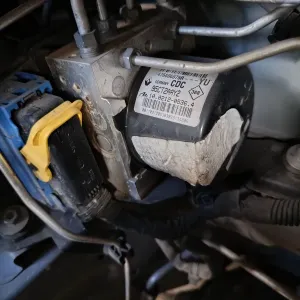 Блок ABS RENAULT MEGANE 09-16 (РЕНО МЕГАН) ( 476606075R ,95CT2AAY2 )