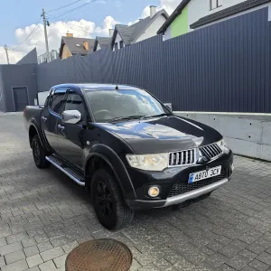 Mitsubishi L200 2012 рік в Україні