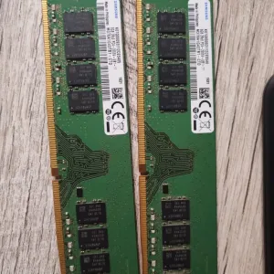 Оперативна пам'ять DDR4 16GB (Комплект 2 планки по 8GB) Samsung для ПК 2666