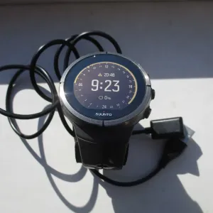Годинник Suunto Spartan Ultra сапфірове скло