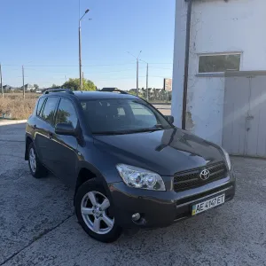Toyota RAV4 автомат