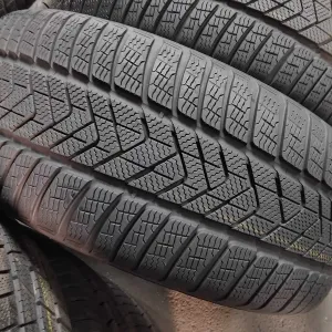 Шини бу 275/45 R10 Pirelli Sottozero Winter Ran Flat Комплект Зима