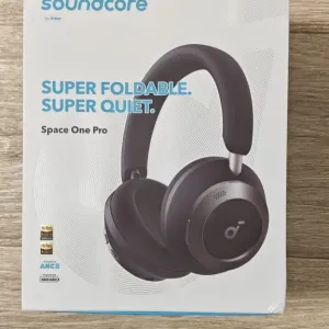 Навушники Anker SoundCore Space One Pro (Black)