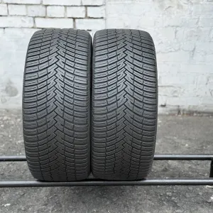 Всесезонні шини‼️235/40 R19 Pirelli Cinturato AllSeasons SF2 96Y 7.0мм 2022рік