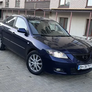 Продам Mazda 3 2008 год Автомат