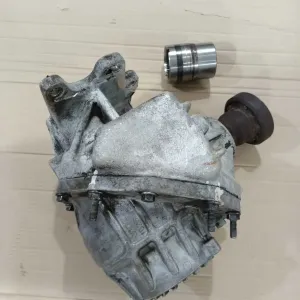 Роздаточна коробка раздатка роздатка volvo xc-90 30713660