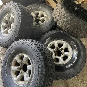 Колеса R16 R15 Mitsubishi Pajero L200 комплект колесо запасне колеса запаска розборка диски титани