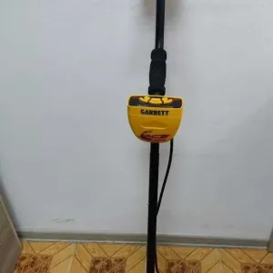 металошукач Garrett ACE 250