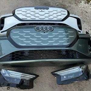 Бампер Ауді Ку4 Етрон Фари Audi Q4 E-tron Ауди Ку 4 Фара Фары Радар Решётка