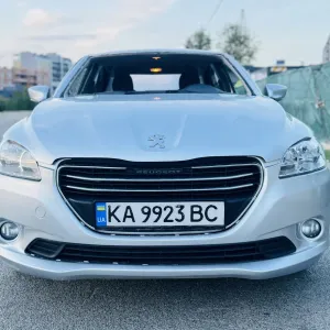 Продам Peugeot 301 2013 рік, 1.6 Дизель після обстрілу!
