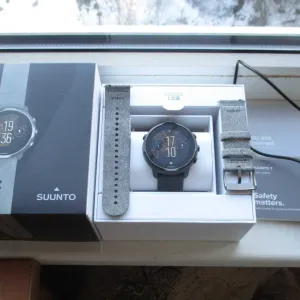 Смарт-годинник Suunto 7 Graphiite Limited Edition з картами