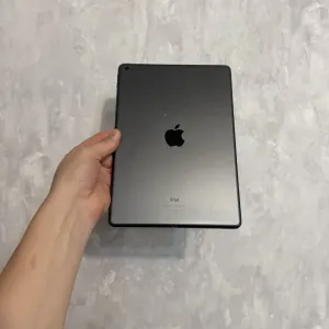 Apple iPad 8 32GB Wi-Fi
