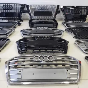 Решетка радиатора Audi Ауди Q5 Q7 Q8 Q3 А1 A6 А3 A4 А5 A7 А8 стиль S