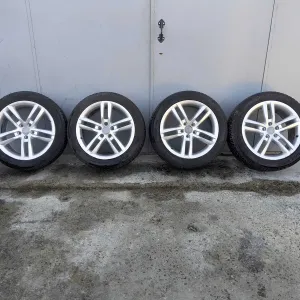 Диски Audi A4 B8 A6 C7 A7 Q5 R18 5x112 ET47 8K0601025CC Титани колеса