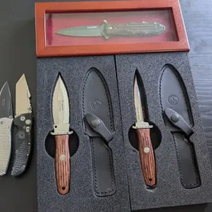Microtech spyderco zero tolerance Extrema Ratio Benchmade Gerber Boker